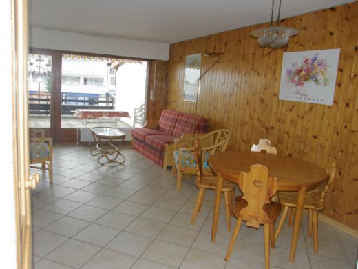 Verkauf: Sonniges Süd-Studio mit grosser Terrasse